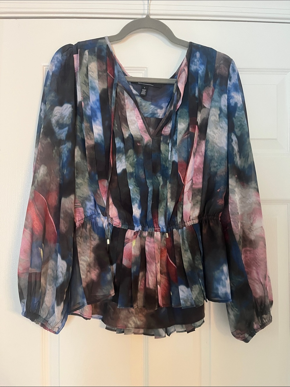 White House Black Market Watercolor Print Pleated Blouse